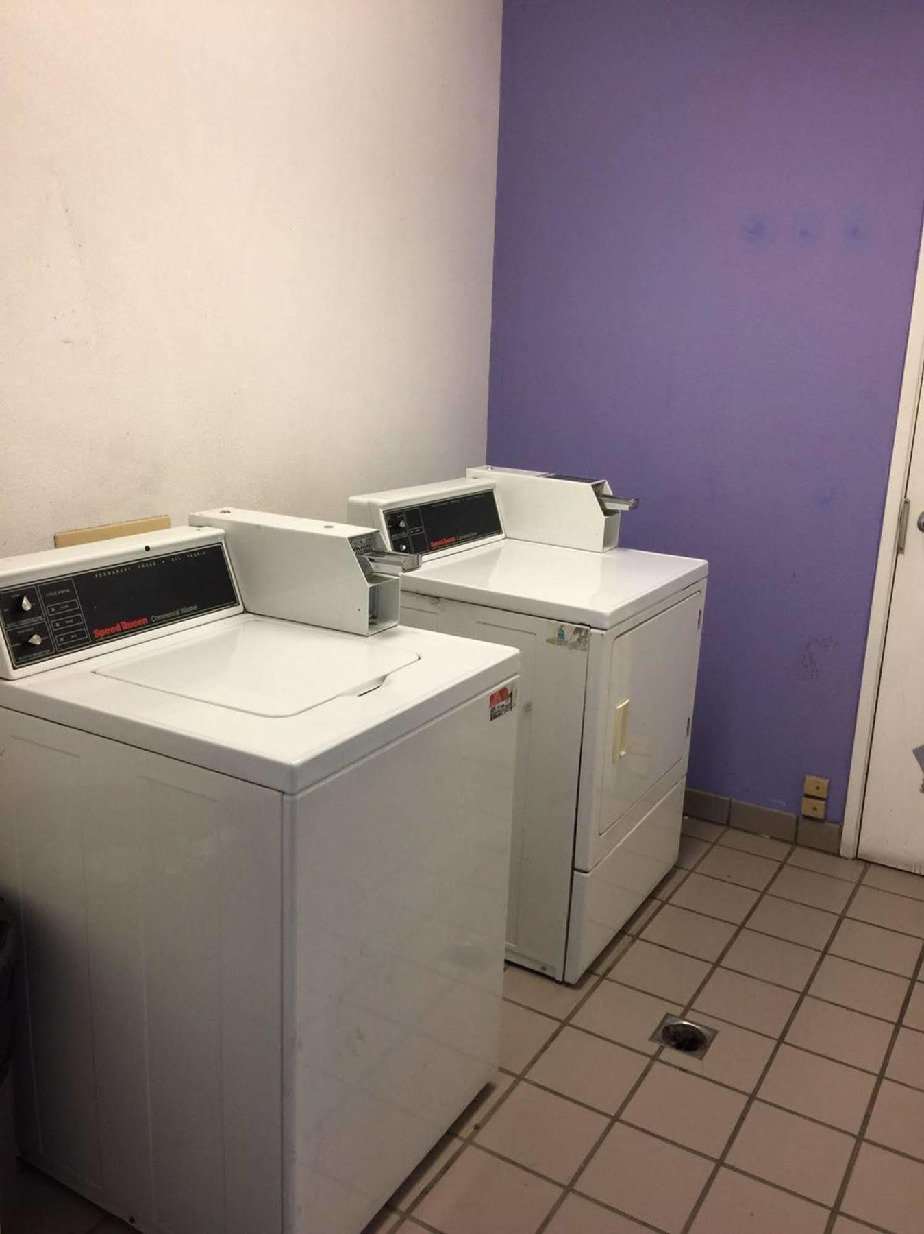 Budget Inn And Suites Stockton Yosemite Екстер'єр фото